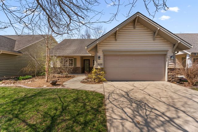 6458 Grosbeak Court, Hobart, IN 46342