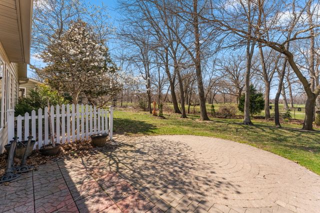 6458 Grosbeak Court, Hobart, IN 46342