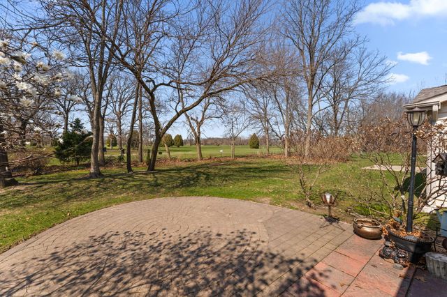 6458 Grosbeak Court, Hobart, IN 46342