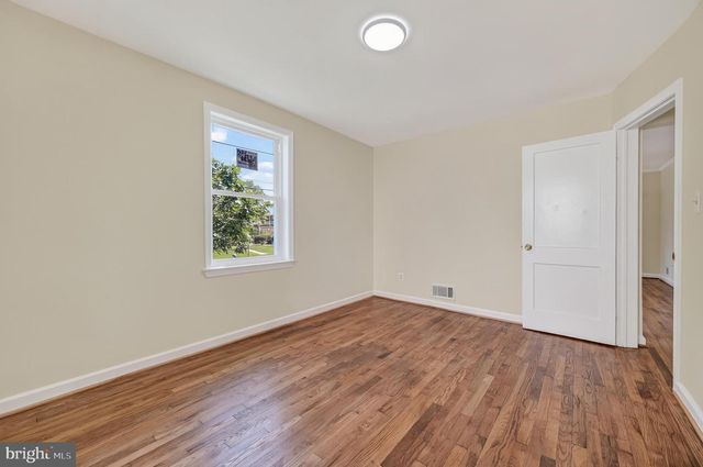 2704 FENIMORE RD, Silver Spring, MD 20902