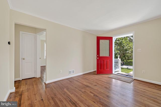 2704 FENIMORE RD, Silver Spring, MD 20902