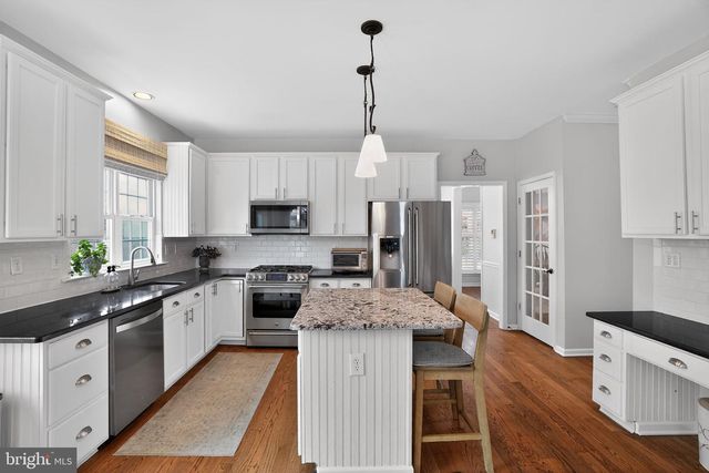 926 COVINGTON DR, Downingtown, PA 19335