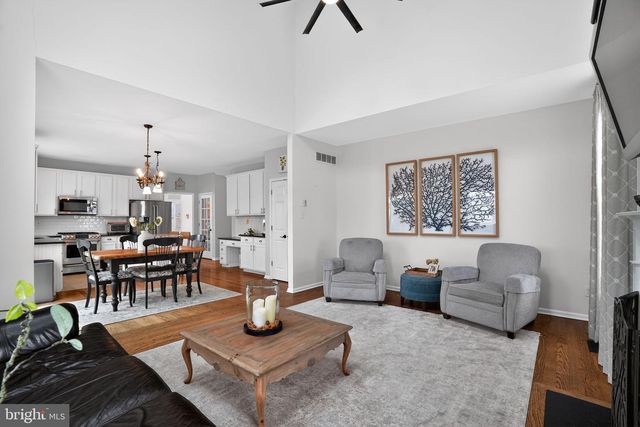 926 COVINGTON DR, Downingtown, PA 19335