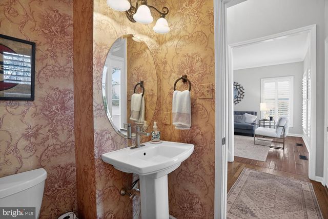 926 COVINGTON DR, Downingtown, PA 19335