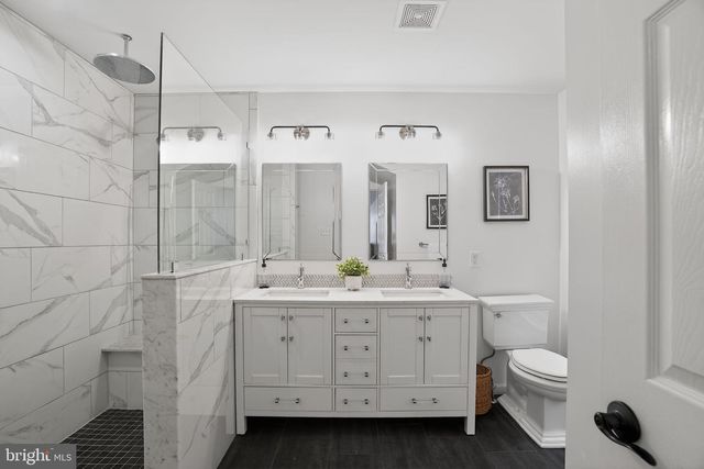 926 COVINGTON DR, Downingtown, PA 19335