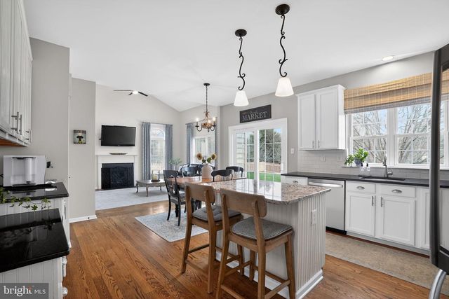 926 COVINGTON DR, Downingtown, PA 19335