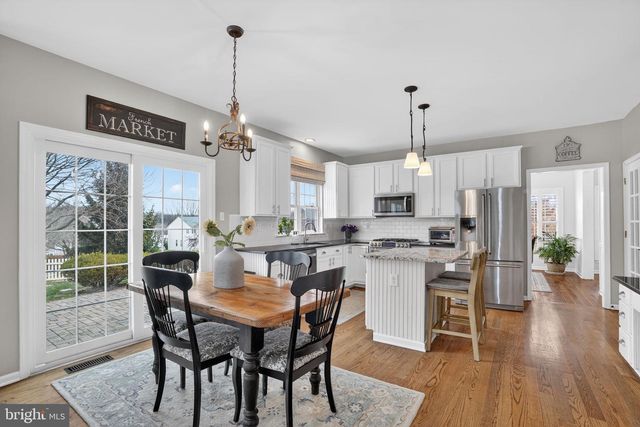 926 COVINGTON DR, Downingtown, PA 19335