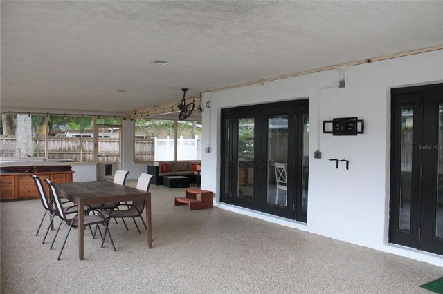 863 BAY BREEZE TERRACE, Largo, FL 33770