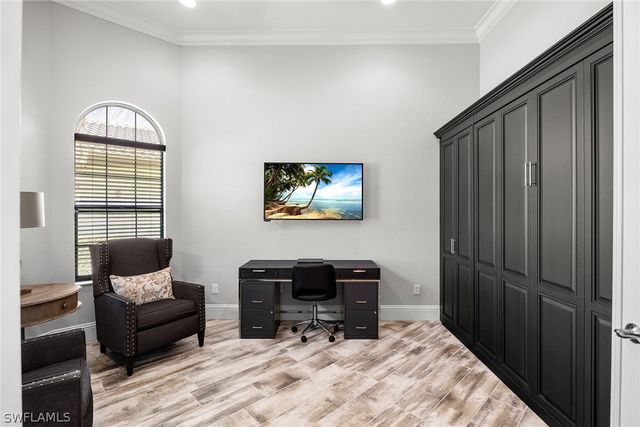 6502 Roma WAY, Naples, FL 34113