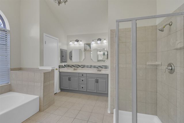 2822 Fenwick Street, Grand Prairie, TX 75052