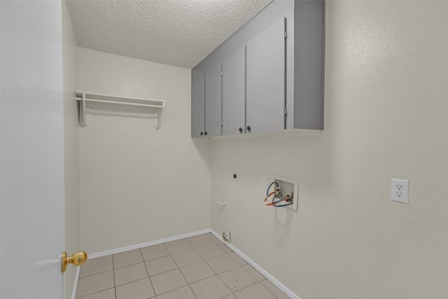 2822 Fenwick Street, Grand Prairie, TX 75052