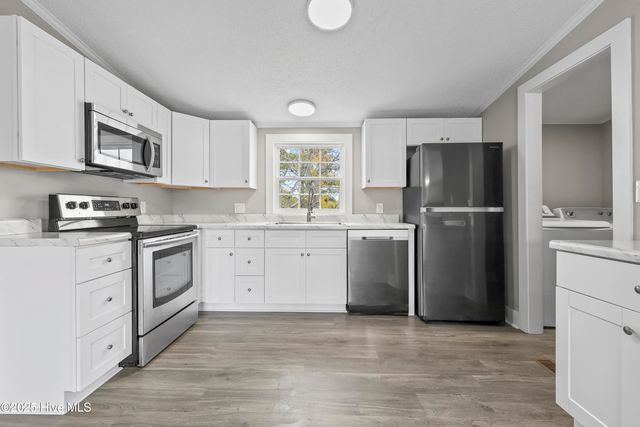 421 Mcquillan Drive, Wilmington, NC 28412