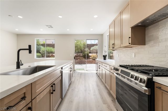 251 Crooked Tree Drive, Las Vegas, NV 89148