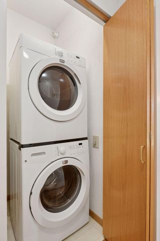 560 2nd Street N 410, Minneapolis, MN 55401