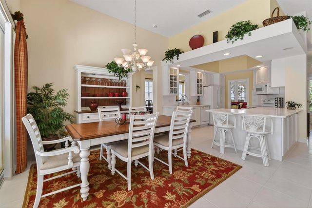 8681 SE Nicolete Lane, Hobe Sound, FL 33455