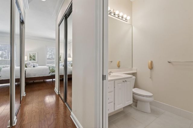 8681 SE Nicolete Lane, Hobe Sound, FL 33455