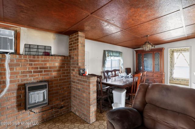 219 Heafner Road, Batesville, MS 38606