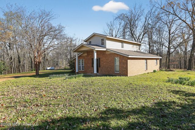 219 Heafner Road, Batesville, MS 38606
