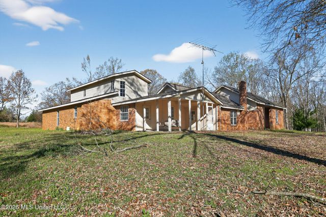 219 Heafner Road, Batesville, MS 38606