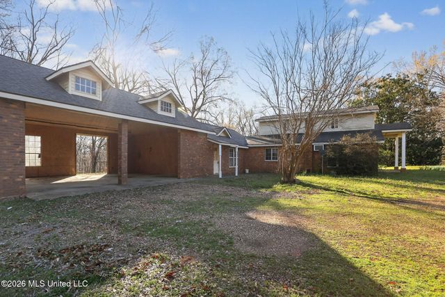 219 Heafner Road, Batesville, MS 38606