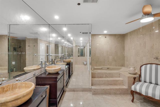 2124 Fisher Island Dr 2124, Miami Beach, FL 33109