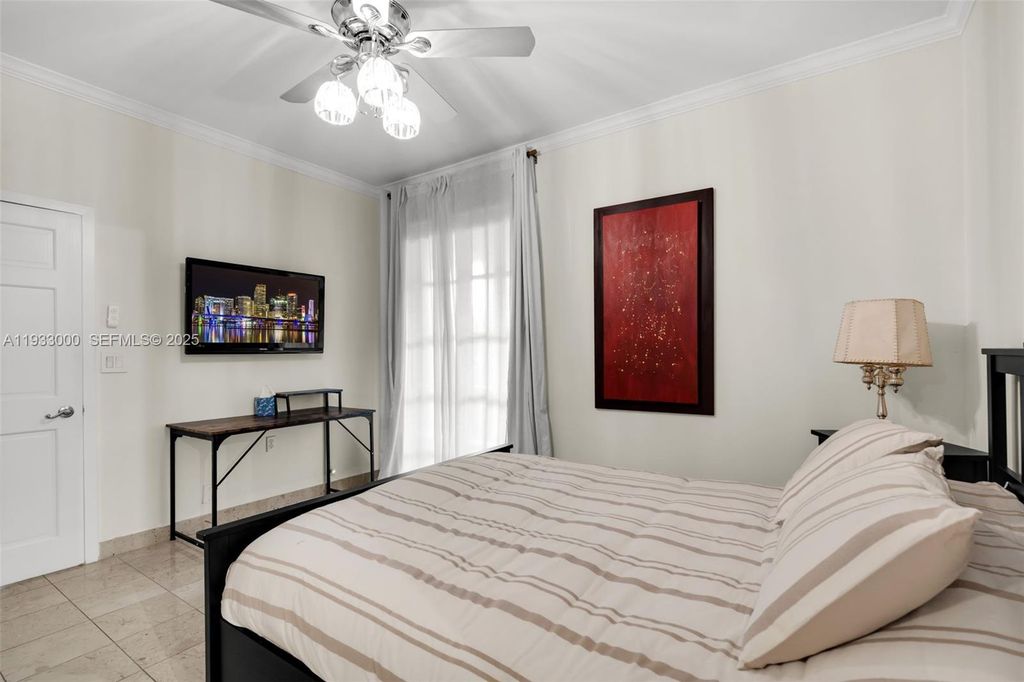 Image 25 of property listing at 2124 Fisher Island Dr 2124, Miami Beach, FL 33109