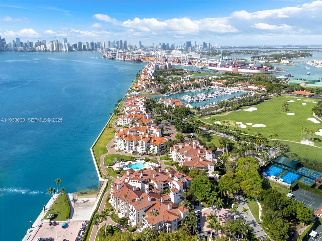 Image 49 of property listing at 2124 Fisher Island Dr 2124, Miami Beach, FL 33109