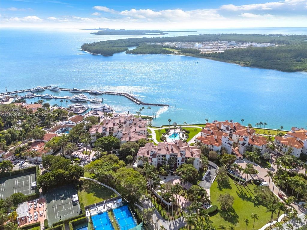 Image 51 of property listing at 2124 Fisher Island Dr 2124, Miami Beach, FL 33109