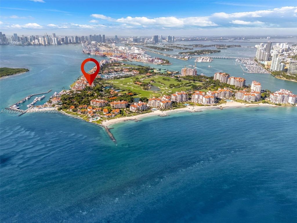 Image 60 of property listing at 2124 Fisher Island Dr 2124, Miami Beach, FL 33109