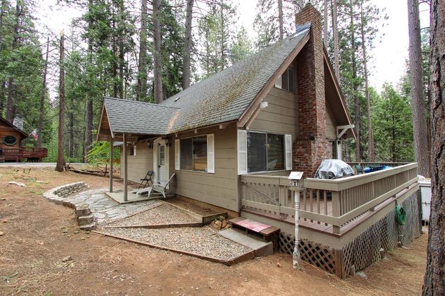 2062 Fairway Dr, Arnold, CA 95223