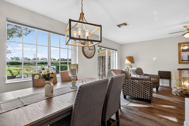 6698 Old Farm Trail, Boynton Beach, FL 33437