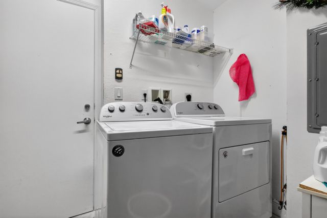 6698 Old Farm Trail, Boynton Beach, FL 33437