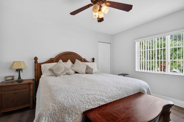 6698 Old Farm Trail, Boynton Beach, FL 33437