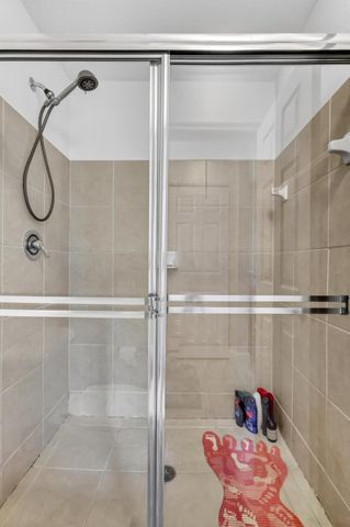 6698 Old Farm Trail, Boynton Beach, FL 33437