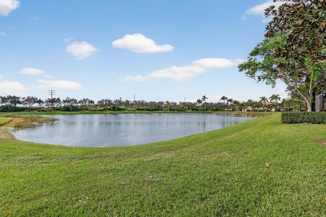 6698 Old Farm Trail, Boynton Beach, FL 33437