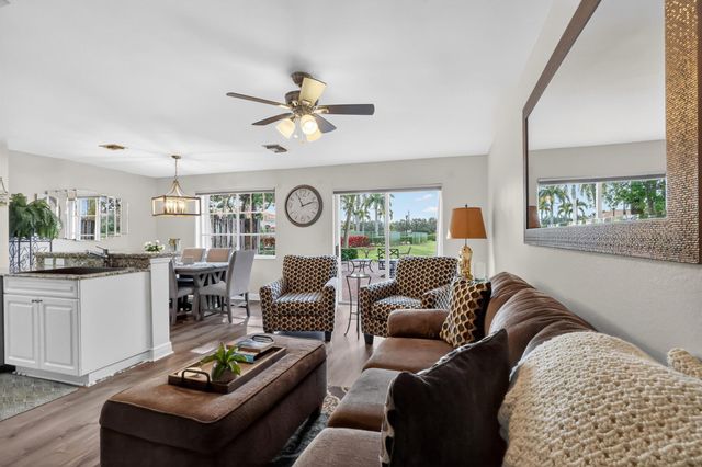 6698 Old Farm Trail, Boynton Beach, FL 33437