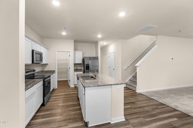 932 Berkeley Glen Road, Zebulon, NC 27597