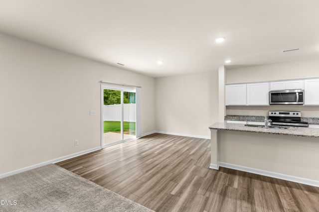 932 Berkeley Glen Road, Zebulon, NC 27597