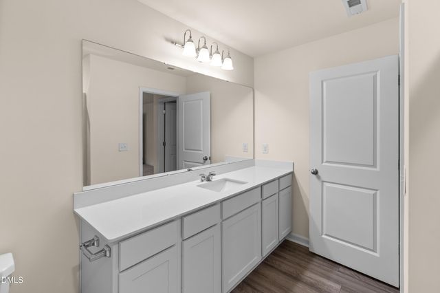 932 Berkeley Glen Road, Zebulon, NC 27597