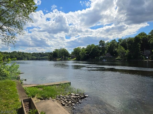 2967 River Rd, Harmony Twp., NJ 08865