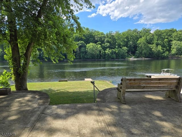 2967 River Rd, Harmony Twp., NJ 08865