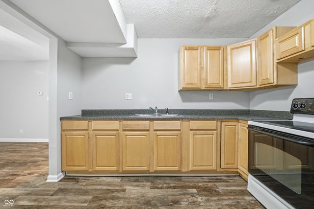 303 Green Street, Plainfield, IN 46168