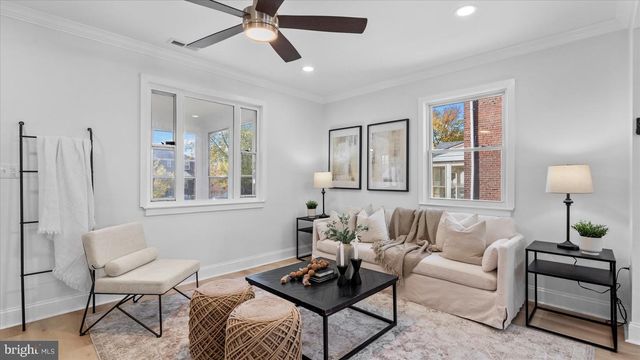 2529 LIBERTY PKWY, Baltimore, MD 21222