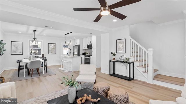 2529 LIBERTY PKWY, Baltimore, MD 21222