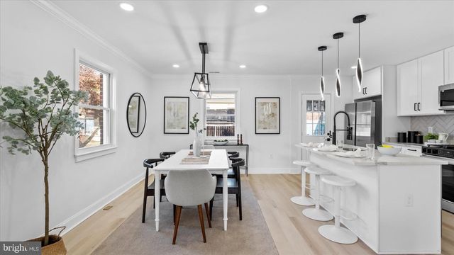 2529 LIBERTY PKWY, Baltimore, MD 21222