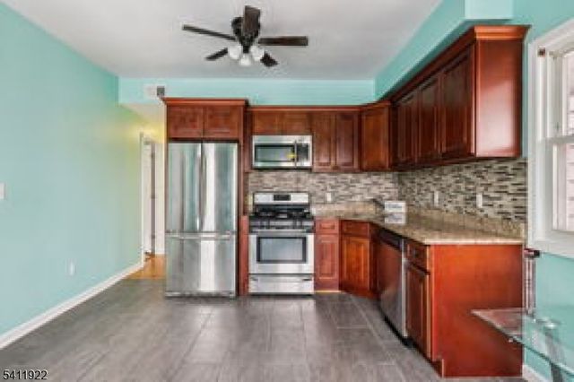 46 Osborne Ter, Newark City, NJ 07108