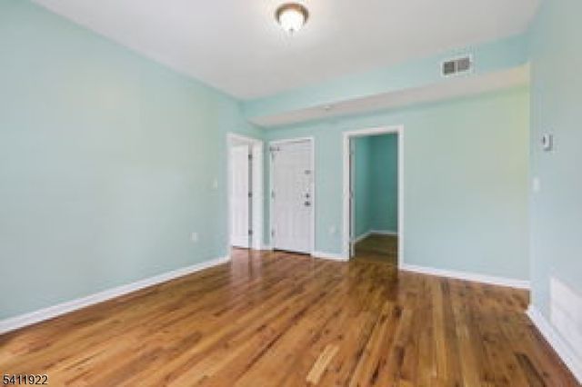 46 Osborne Ter, Newark City, NJ 07108