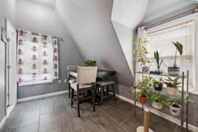 46 Osborne Ter, Newark City, NJ 07108