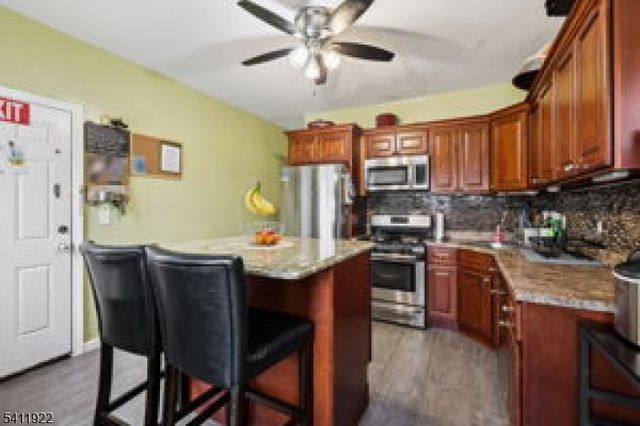 46 Osborne Ter, Newark City, NJ 07108