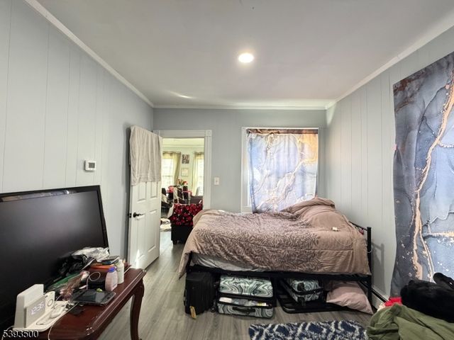 580 Monroe Ave, Elizabeth City, NJ 07201